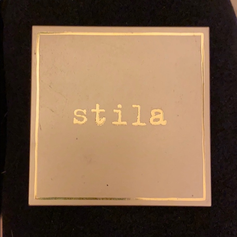 Stila Highlighter
